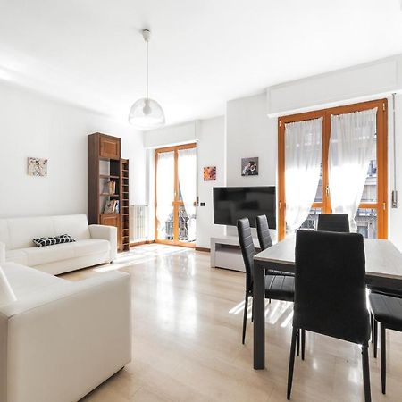 Cenisio M5 Lovely Apartment - With Balcony! Mailand Exterior foto