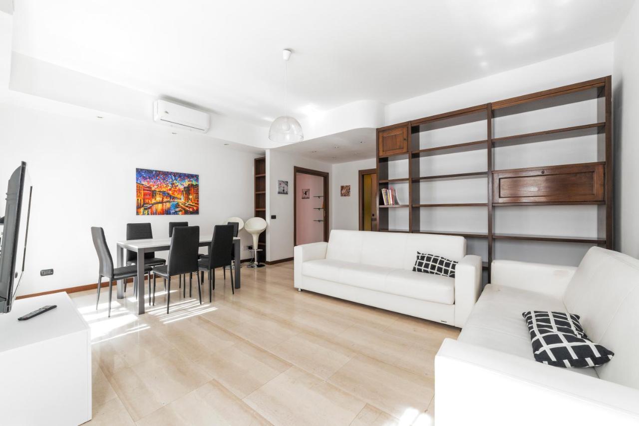 Cenisio M5 Lovely Apartment - With Balcony! Mailand Exterior foto