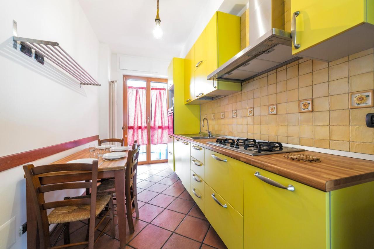 Cenisio M5 Lovely Apartment - With Balcony! Mailand Exterior foto
